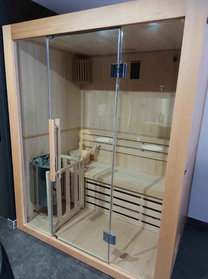 Avec Toi Suite Spa Barlin Esterno foto